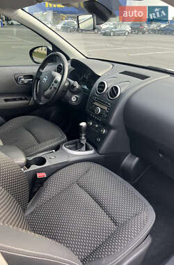 Внедорожник / Кроссовер Nissan Qashqai 2007 в 