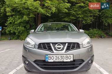 Внедорожник / Кроссовер Nissan Qashqai 2013 в Тернополе