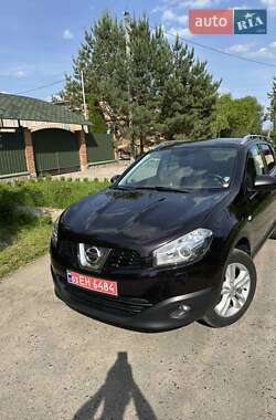 Внедорожник / Кроссовер Nissan Qashqai 2011 в 