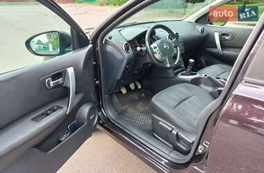 Внедорожник / Кроссовер Nissan Qashqai 2011 в 