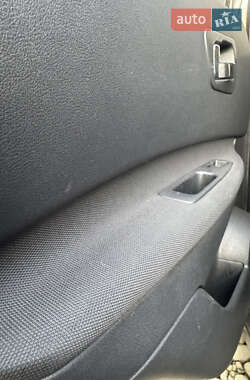 Внедорожник / Кроссовер Nissan Qashqai 2009 в 