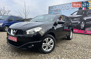 Внедорожник / Кроссовер Nissan Qashqai 2010 в 