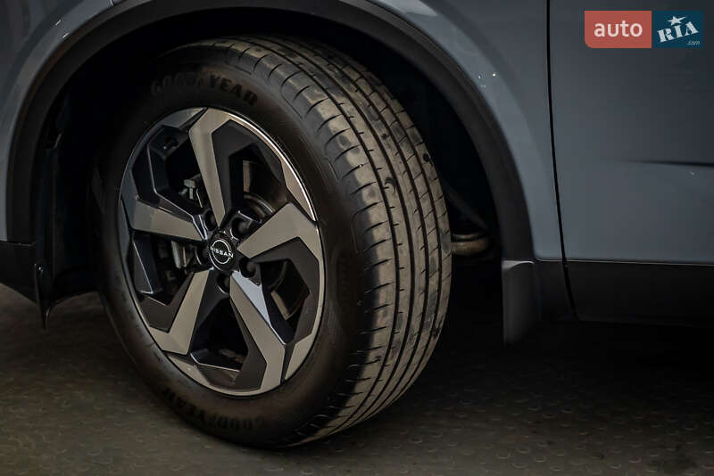 Внедорожник / Кроссовер Nissan Qashqai 2023 в Киеве