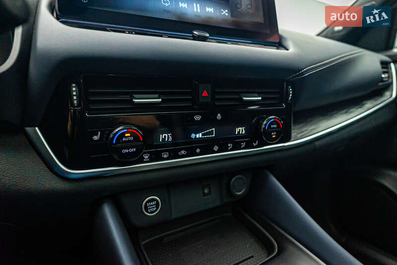 Внедорожник / Кроссовер Nissan Qashqai 2023 в Киеве