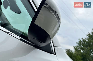 Внедорожник / Кроссовер Nissan Qashqai 2014 в 