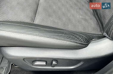 Внедорожник / Кроссовер Nissan Qashqai 2014 в 