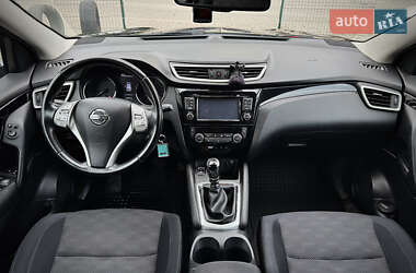 Позашляховик / Кросовер Nissan Qashqai 2014 в 