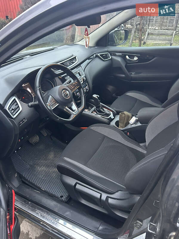 Внедорожник / Кроссовер Nissan Qashqai 2019 в Тернополе