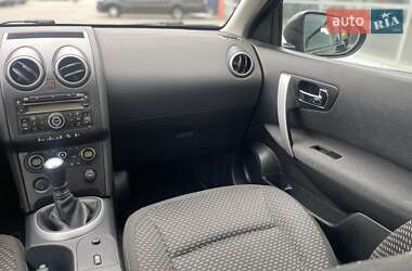 Позашляховик / Кросовер Nissan Qashqai 2007 в 