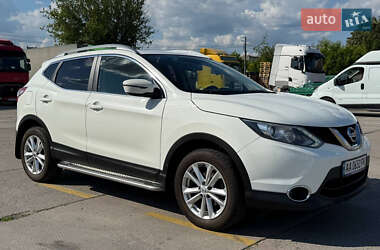 Внедорожник / Кроссовер Nissan Qashqai 2016 в Киеве