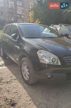 Внедорожник / Кроссовер Nissan Qashqai 2008 в Черновцах