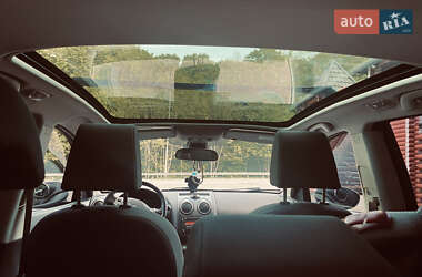 Внедорожник / Кроссовер Nissan Qashqai 2008 в 