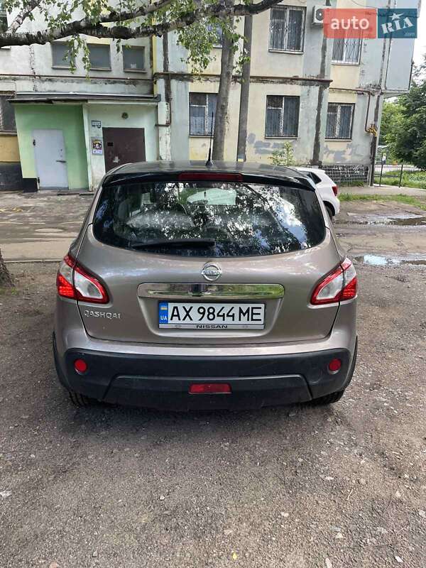 Внедорожник / Кроссовер Nissan Qashqai 2012 в Полтаве
