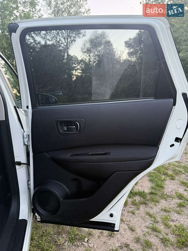 Внедорожник / Кроссовер Nissan Qashqai 2008 в Ивано-Франковске