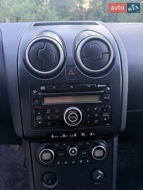 Внедорожник / Кроссовер Nissan Qashqai 2008 в Ивано-Франковске