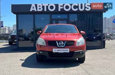 Позашляховик / Кросовер Nissan Qashqai 2007 в 