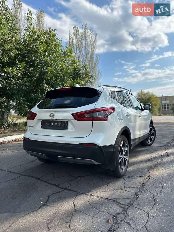 Внедорожник / Кроссовер Nissan Qashqai 2017 в Виннице