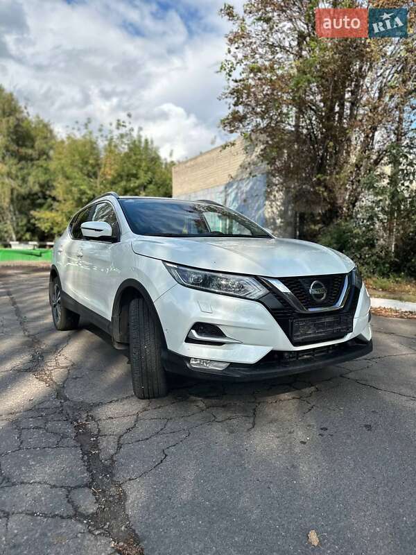 Внедорожник / Кроссовер Nissan Qashqai 2017 в Виннице
