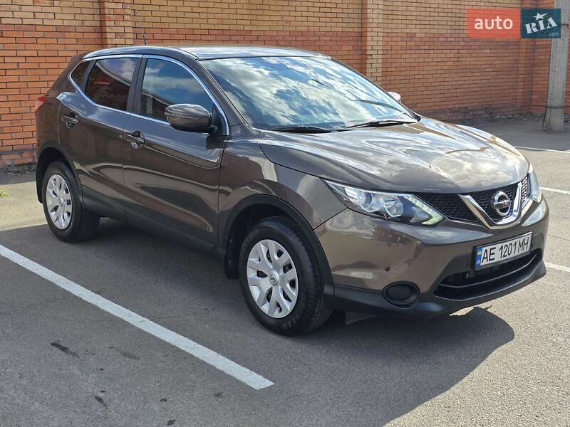 Внедорожник / Кроссовер Nissan Qashqai 2017 в Кривом Роге