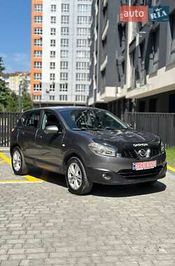 Позашляховик / Кросовер Nissan Qashqai 2012 в Івано-Франківську