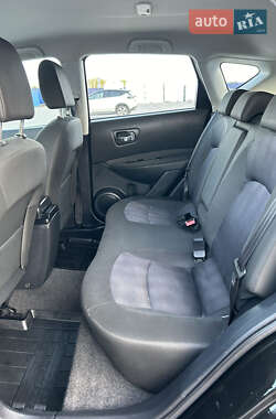 Позашляховик / Кросовер Nissan Qashqai 2013 в 