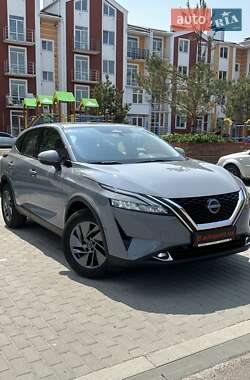 Внедорожник / Кроссовер Nissan Qashqai 2022 в 
