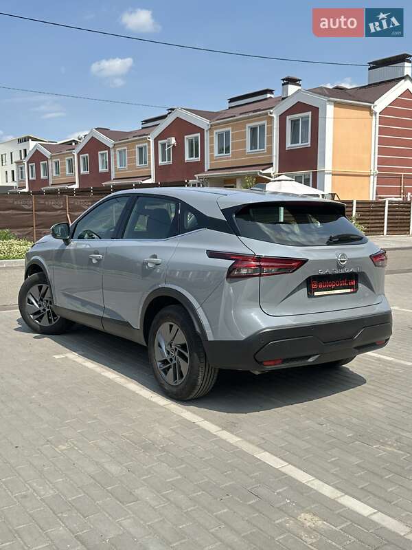 Позашляховик / Кросовер Nissan Qashqai 2022 в Білогородці