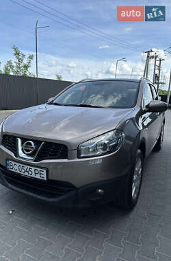 Внедорожник / Кроссовер Nissan Qashqai 2010 в Львове