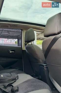 Внедорожник / Кроссовер Nissan Qashqai 2009 в 