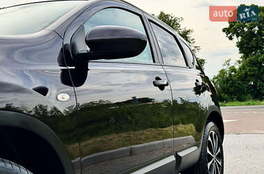 Внедорожник / Кроссовер Nissan Qashqai 2012 в 