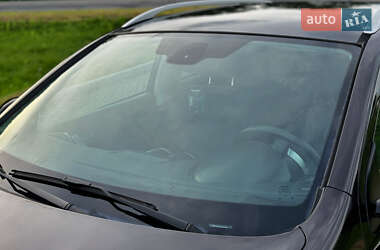Внедорожник / Кроссовер Nissan Qashqai 2012 в 