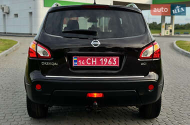 Внедорожник / Кроссовер Nissan Qashqai 2012 в 