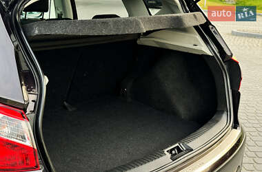 Внедорожник / Кроссовер Nissan Qashqai 2012 в 