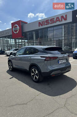 Позашляховик / Кросовер Nissan Qashqai 2023 в 