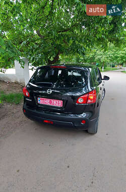 Внедорожник / Кроссовер Nissan Qashqai 2008 в 