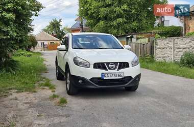 Позашляховик / Кросовер Nissan Qashqai 2011 в 