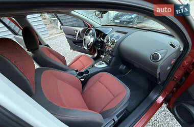 Внедорожник / Кроссовер Nissan Qashqai 2007 в 