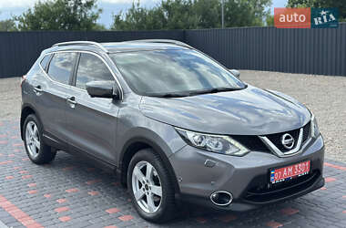 Внедорожник / Кроссовер Nissan Qashqai 2014 в Берегово