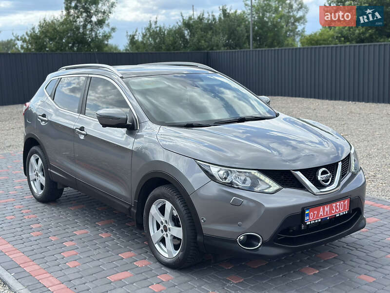 Внедорожник / Кроссовер Nissan Qashqai 2014 в 