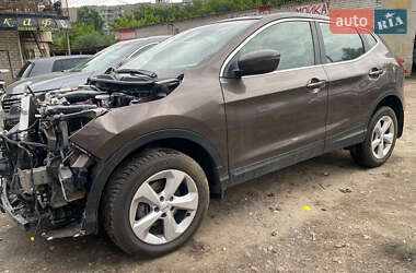 Позашляховик / Кросовер Nissan Qashqai 2019 в 