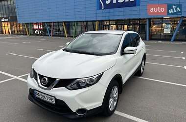 Позашляховик / Кросовер Nissan Qashqai 2016 в Києві