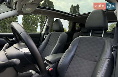 Позашляховик / Кросовер Nissan Qashqai 2014 в 