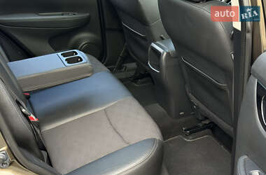 Позашляховик / Кросовер Nissan Qashqai 2014 в 