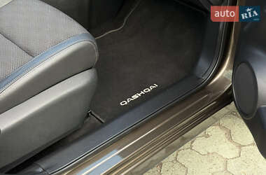 Позашляховик / Кросовер Nissan Qashqai 2014 в 