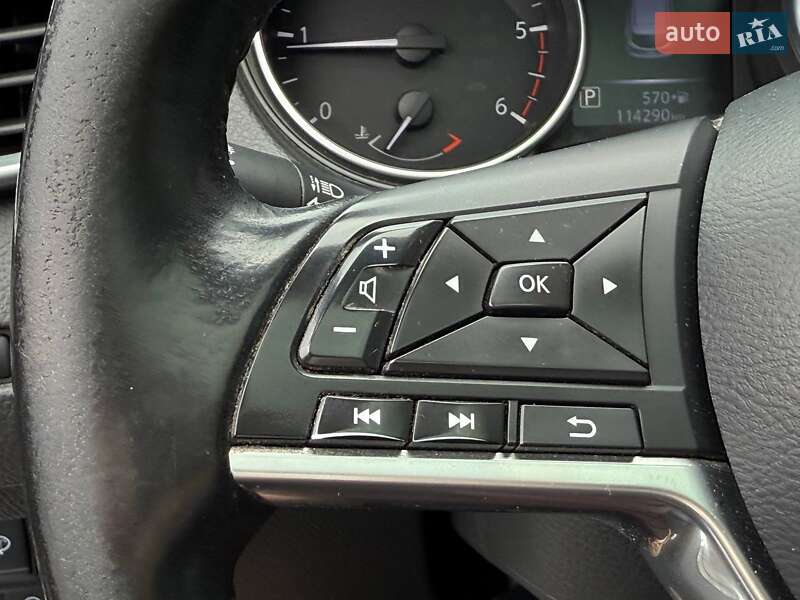 Внедорожник / Кроссовер Nissan Qashqai 2017 в Ровно фото 21 Внедорожник / Кроссовер Nissan Qashqai 2017 в Ровно