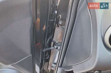 Позашляховик / Кросовер Nissan Qashqai 2009 в 