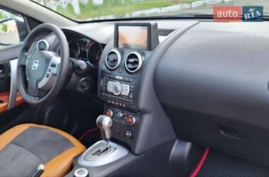 Позашляховик / Кросовер Nissan Qashqai 2009 в 