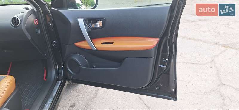 Внедорожник / Кроссовер Nissan Qashqai 2009 в Новоархангельске