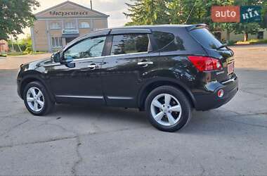 Позашляховик / Кросовер Nissan Qashqai 2009 в 