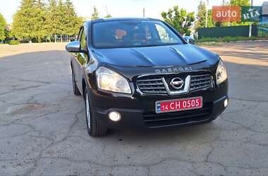 Позашляховик / Кросовер Nissan Qashqai 2009 в 